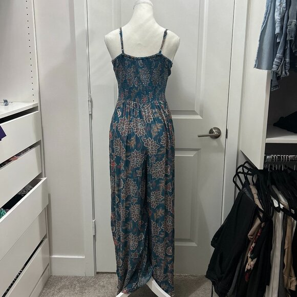 🪷 Angie Blue Floral Jumpsuit - Picture 4 of 6